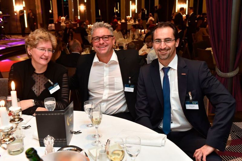 Sandra Adelberger (Acronis), Alex Fürst (Acronis) und Martin Mayr (CANCOM) (VIT)