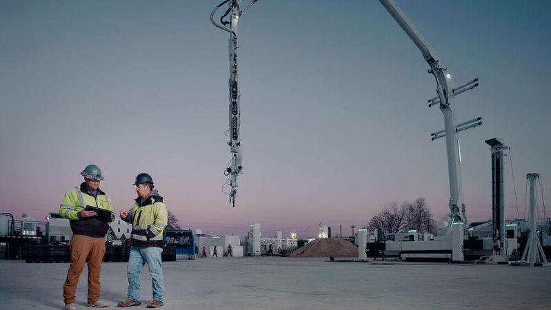 Palfinger steuert präzisionsgefertigte Hebelösungen, modulare Systemplattformen und umfassende Expertise im Bereich Robotik zum 3D-Druck-Ökosystem von Icon bei.(Bild:  Icon)