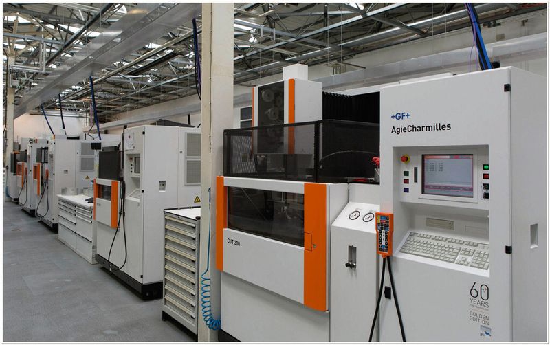 Das Lotus F1 Team hat in mehr Produktivität und Leistung investiert mit sechs neuen 5-Achs-Fräsbearbeitungszentren mit integrierter Automation von GF Machining Solutions. (Bild: GF Machining Solution)