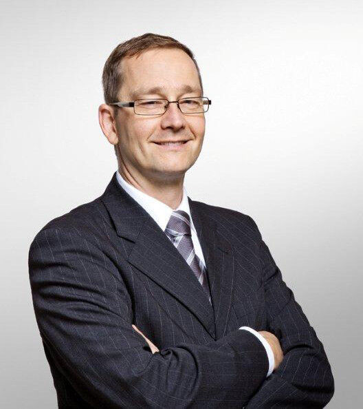 Dr. Oliver Oswald, Partner bei Mieschke Hofmann und Partner (MHP) (MHP, a Porsche company)