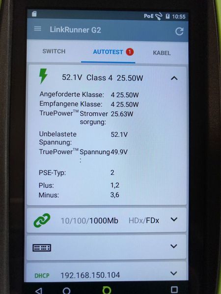 Grün zeigt an: alles ok. Der im test verwendete Switch kann die angeforderte PoE-Klasse 4 bereitstellen und die TruePower-PoE-daten zeigen die realen Werte mit und ohne Last an. (VIT)