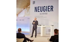 Michael Pfeiffer, als persönlich haftender geschäftsführender Gesellschafter von BPW Gastgeber des Wiehler Forums, eröffnete die Veranstaltung, die unter dem Motto "Neugier als Antrieb" stand. (BPW Bergische Achsen KG)