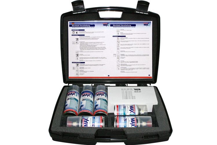 Das Scheinwerferreparaturkonzept ist in einer großen Ausführung erhältlich. Sie enthält bis zu acht Spraydosen bzw. sechs Spraydosen inklusive Schleifmaterial. (Foto: Kwasny)