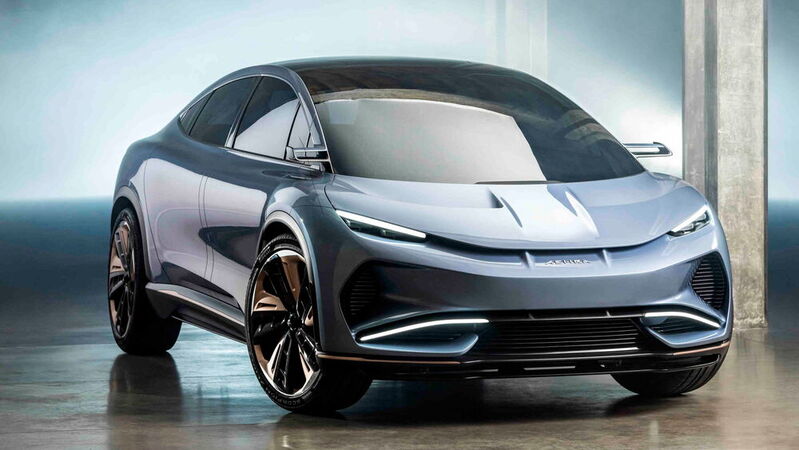 Das neue Fabrikat Aehra will nach einer Limousine auch ein SUV bringen.(Bild:  Aehra/Olaf Pignataro)