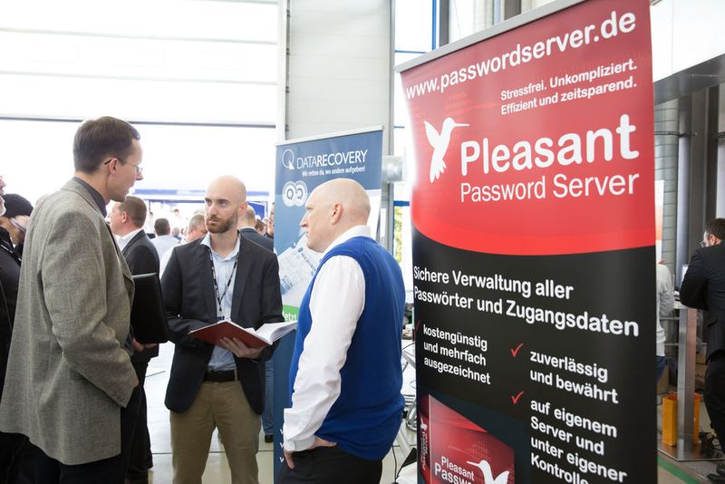 Die Aussteller führten intensive Gespräche mit den Comteam-Partnern. (Comteam)