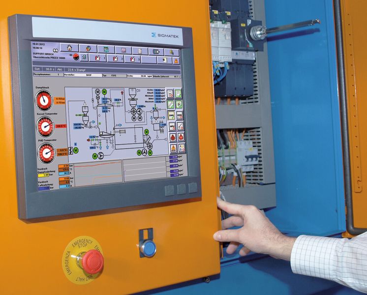 Als Mensch-Maschine-Schnittstelle fungieren die 15''-Touchpanels von Sigmatek, die übersichtliche Bedieneroberfläche wird mit dem HMI-Tool «Lasal Screen» erstellt. (Bild: Hirsch)