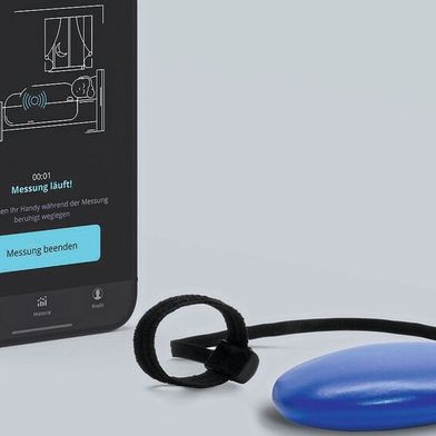 2N8 besteht aus einer textilen Sensormanschette, einem Steuermodul zur Datenerfassung und der 2N8 App. (Bild: 2N8life GmbH)