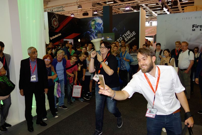 Nandi-Estelle Reinartz-Routh, SteelSeries, gibt den Ton an! (Bild: IT-BUSINESS)