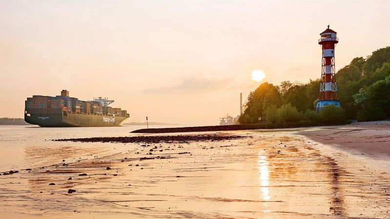 Das Lieferkettengesetz soll künftig nur größere Betriebe betreffen. Die EU-Kommission plant das Gesetz abzuschwächen.(Bild:  H.-J. Hettchen/Hapag Lloyd)