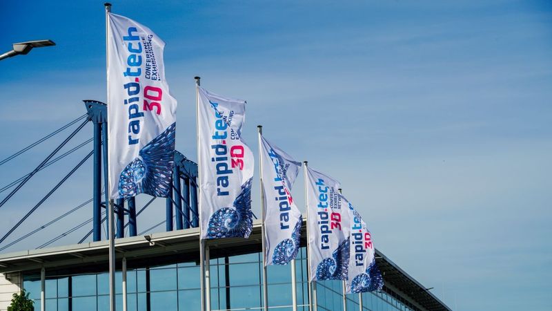Neues Kapitel für die Kongressmesse Rapid.Tech 3D: Engagierte Mitglieder des bisherigen Fachbeirats haben den RapidTech 3D e.V. gegründet.(Bild:  Messe Erfurt)