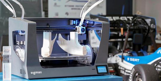 Die voneinander unabhängigen Extruder im Sigmax(Bild:  BCN3D)