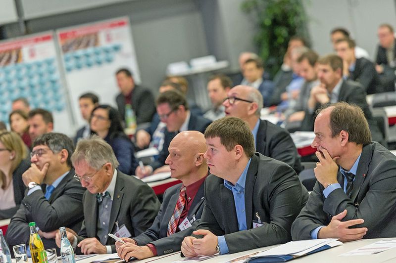 Impressionen von der 5. Fachtagung Carbon Composites in Augsburg... (Bild: Wengel)