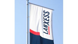 Die besondere Hybridbautechnik mittels Tepex ist der Schwerpunkt der Präsentation von Lanxess auf der kommenden JEC World in Paris. Lanxess stellt aus in Halle 5a am Stand J11.
Nachfolgend einige Produktbeispiele aus dem Kfz-Bereich, die aus Tepex gefertigt wurden... (Lanxess)