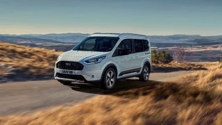 Knapp 70 Prozent Restwert nach zwei Jahren für einen Ford Tourneo Connect sind ein außergewöhnliches Ergebnis. Das Modell ist Restwert-Spitzenreiter in einem Segment, das viele bereits abgeschrieben haben. (Bild: Ford)