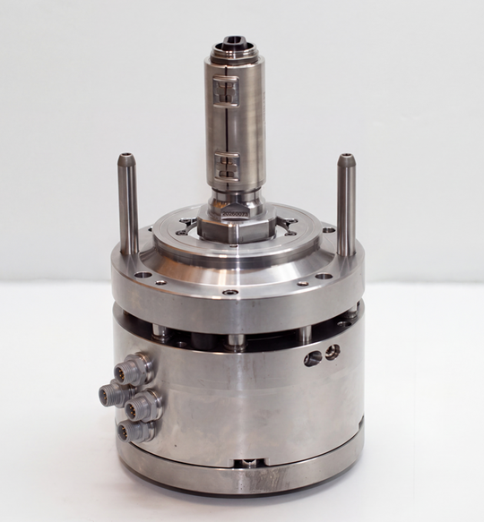 FDU Hotrunner showcased its new single-needle shut-off nozzle at Fakuma 2026.(Bild:  FDU Hot Runner)