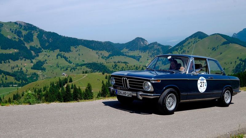 In diesem BMW 1602 aus dem Jahr 1972 waren Mathias und Doris Pfau unterwegs. (Bild: Zietz – VCG)