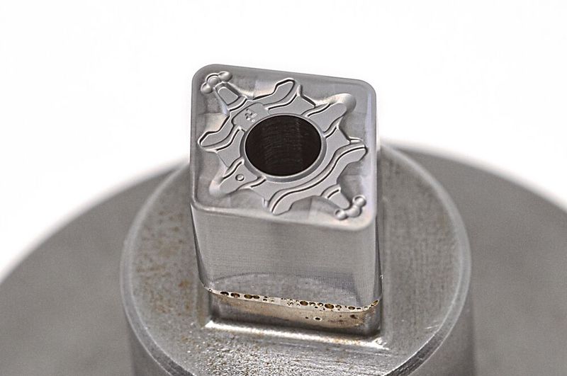 Typisches Produkt für die E1: ein unpolierter Stempel. (Bild: KLM Microlaser)