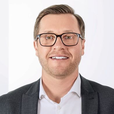 Clemens Maier übernimmt bei Bachmann electronic die Leitung der Branche Industrie. In dieser Funktion will der 41-Jährige die Position des Unternehmens in der Industrie weiter ausbauen und die Entwicklung innovativer Lösungen vorantreiben. (Bild: Bachmann electronic)