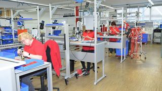 Kabelkonfektionierung bei Multi-Contact am Standort Weil am Rhein (Multi-Contact)