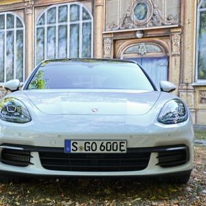 Kfz Betrieb Auto Check Porsche Panamera 4 E Hybrid Sport Turismo