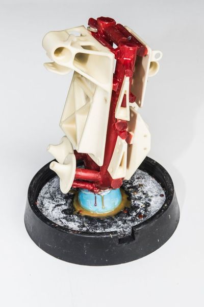 Die gedruckten Muster wurden für den Vakuum-Guss auf einem Wachsbaum aufgebracht. (Voxeljet AG)