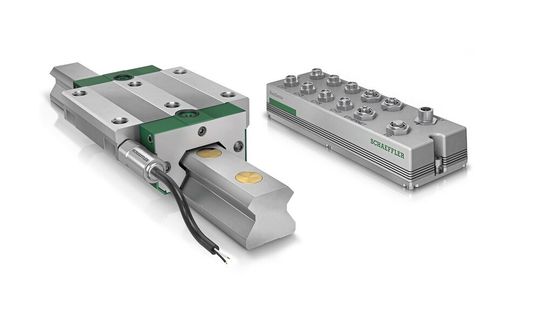 Schaeffler DuraSense überwacht und bewertet den tribologischen Zustand der Profilschienenführung. Eine Schnittstelle zu den Rohdaten macht auch die Erkennung von Maschinenfunktionen und -fehlfunktionen möglich.(Bild:  Schaeffler)