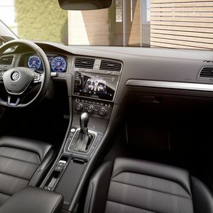 (Volkswagen)