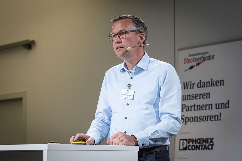 Steckverbinderkongress 2023 Tag 2: Kongress mit Trendthemen von PCF über DC-Steckverbinder, Hybridsteckverbinder, Qualifizierung, Single Pair Ethernet, Hands-on Workshops bis zu 3D-Druck und Konfektionierung. (Bild: Stefan Bausewein)