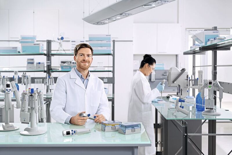 Die Pipetten von Eppendorf sind heute in vielen Laboren auf der ganzen Welt Teil der Grundausstattung. (Bild: Eppendorf)