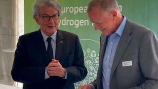 The declaration backs EU´s new target to double the previous EU target to 10 million tons of annual domestic production of renewable hydrogen plus an additional 10 million tons of annual hydrogen imports. (Topsoe )