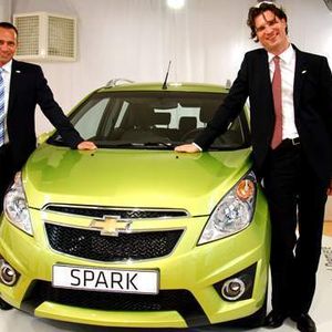 Wechsel an der Spitze von Chevrolet Deutschland: Markus Leithe (rechts) kommt für Jürgen Keller (links).