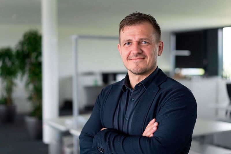Christoph Czoske leitet seit dem 1. Mai 2026 den Maschinenbauer Licon als neuer Geschäftsführer.  (Bild: Licon)