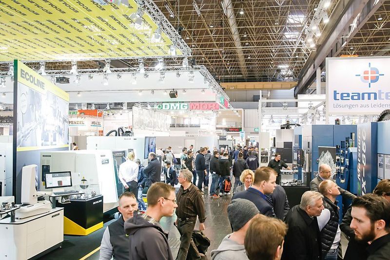 Die 20. Messe für Technologien der Metallbearbeitung zeigt den Besuchern ein Gesamtbild der kompletten Wertschöpfungskette (im Bild: Metav 2016). (Messe Düsseldorf / ctillmann)