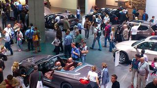 At the IAA, Kirchhoff Automotive presented a hybrid battery housing in lightweight design for pure electric vehicles. (Source: Public Domain)