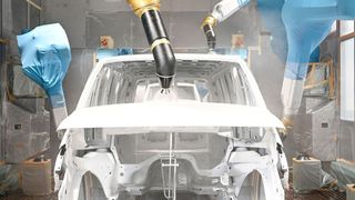 Weniger Lack dank neuem Lackierverfahren spart Material: Lackierglocken auf den Robotern verteilen den Lack im elektrostatischen Hochrotationverfahren. (Volkswagen)