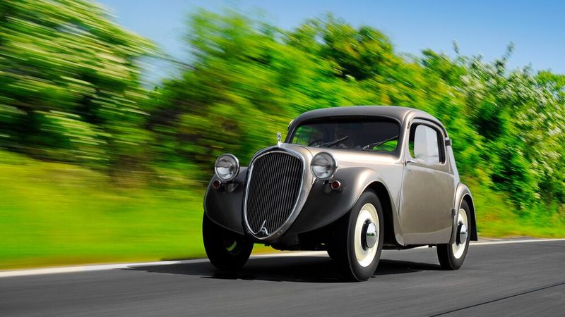 Fiat Topolino auf tschechisch – Der charmante Skoda Sagitta aus dem Jahr 1936 war technisch innovativ, Skoda wagte aber keine Großserie. (Bild: Skoda)