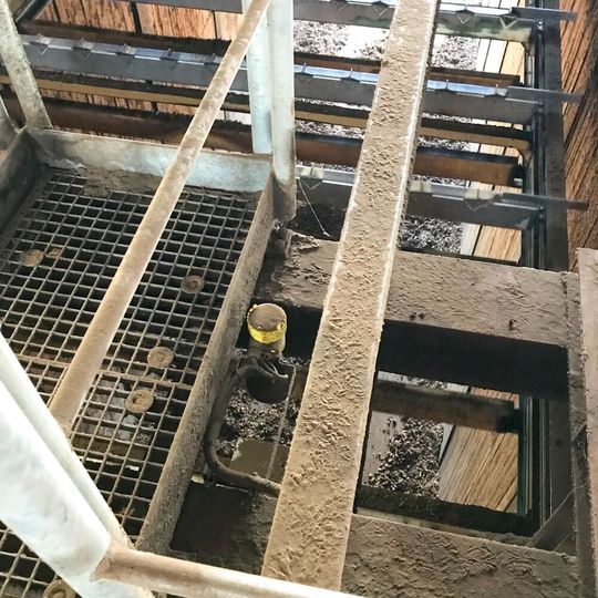 Schmutz und Staub? Auch unter rauen Umgebungsbedingungen liefert der Vegapuls 69 zuverlässige Messwerte. Schmutz und Staub? Auch unter rauen Umgebungsbedingungen liefert der Vegapuls 69 zuverlässige Messwerte.