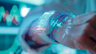 Chinesische Forscher arbeiten daran, Smartwatches ohne Batterie betreiben zu können. Für die Stromerzeugung nutzen sie die menschliche Körperwärme. (Bild: © Athirat - stock.adobe.com)