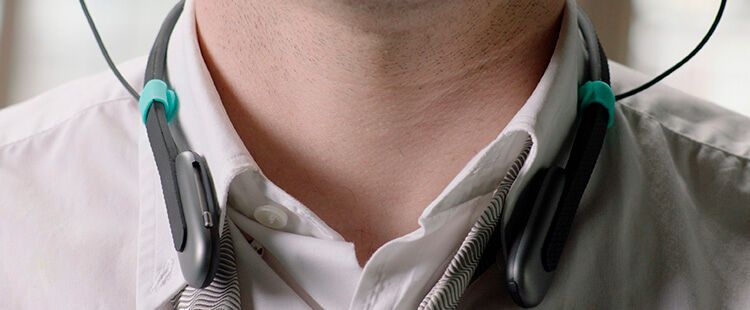 In einer lauten Büroumgebung beträgt das Lärmmaximum etwa 60 bis 65 dB, für eine Besprechung oder Gespräche auf der Arbeitsebene etwa 45 dB. Das Tilde Air kann diesen Lärm auf maximal 30 dB reduzieren. (Bakker Elkuizen)