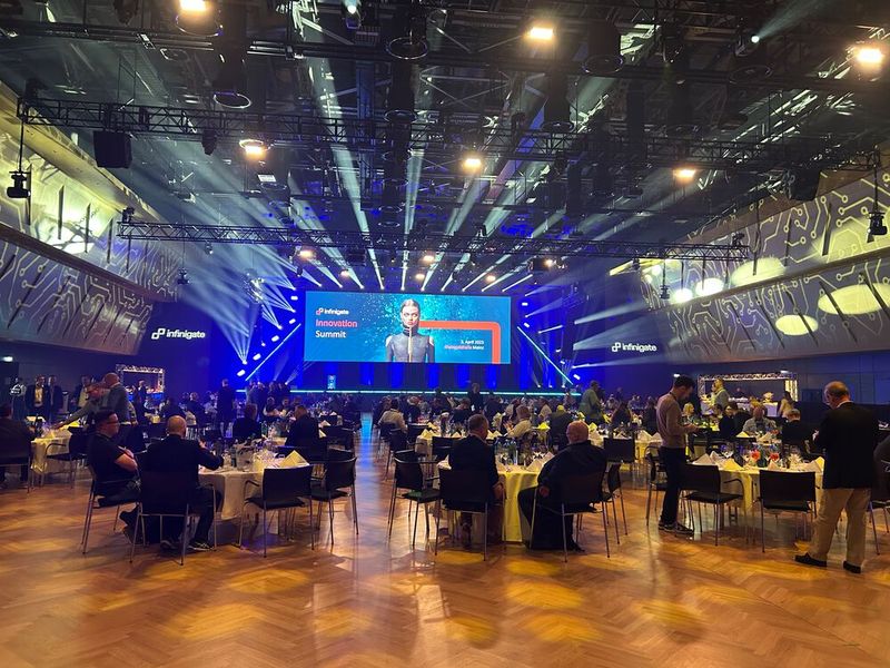 Abends konnten alle Teilnehmer den Tag Revue passieren lassen. (Bild: Vogel IT-Medien GmbH)