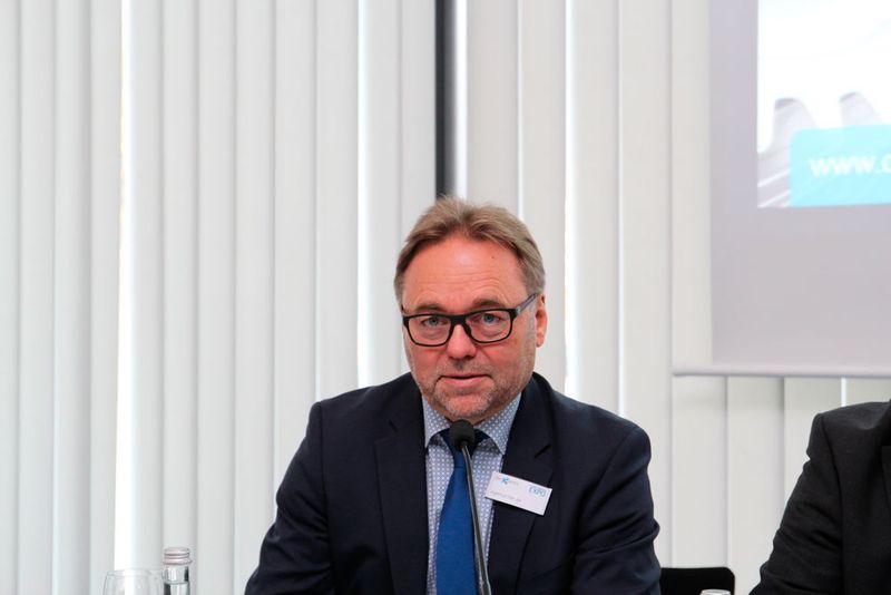 „Die Konzentration auf klar abgegrenzte Themenbereiche bietet Vorteile für Besucher und Aussteller“, sagte Hartmut Herdin, Geschäftsführer des Messeveranstalters Fairxperts. (Bild: Itasse)