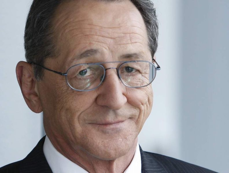 Ab dem Vollzugstag der Ciba Übernahme im Ciba-Verwalrungsrat: Dr. Jörg Buchmüller  (Bild: BASF)