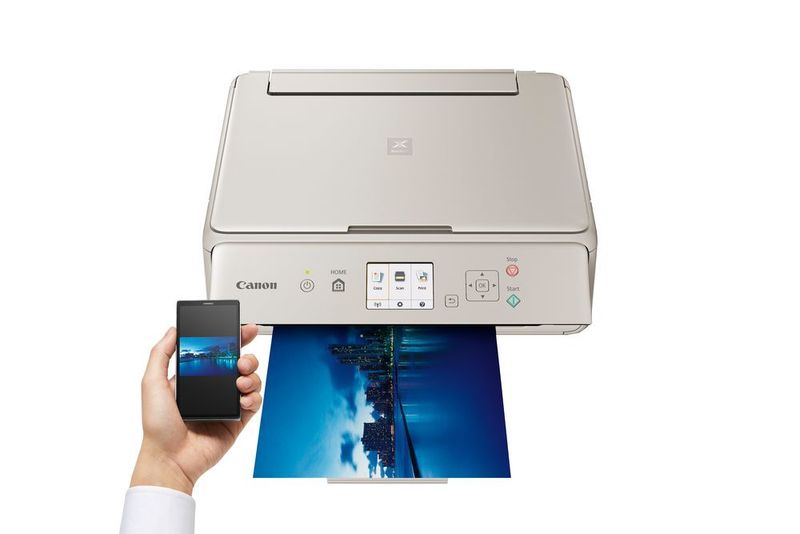 Per Smartphone drucken gehört bei den neuen Multifunktionssystemen zur Ausstattung. (Canon)