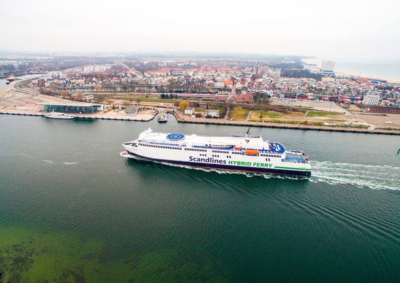 Am 20. Dezember 2016 nahm sie Testfahrten zwischen Rostock und Gedser vor, um am 21. Dezember ab Gedser ihren offiziellen Dienst aufzunehmen. (Lars Sørensen/Scandlines)