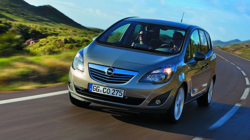 Von der aktuellen Airbag-Aktion sind potenziell mehrere Tausend ältere Einheiten verschiedener Opel-Baureihen betroffen. (Bild:  Opel)