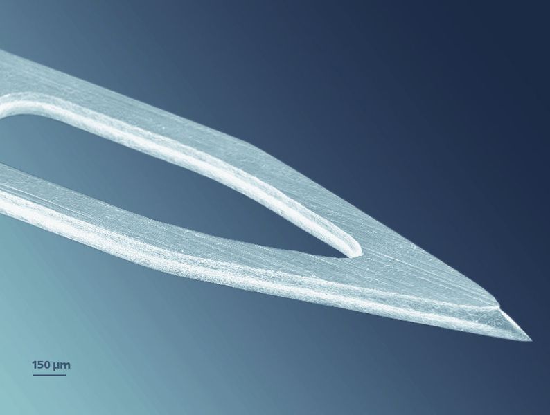 Mit dem Ätzverfahren produziert die Micrometal GmbH definierte Spitzen, die schmerzfreie Einstiche ermöglichen. Bild: Micrometal (Archiv: Vogel Business Media)