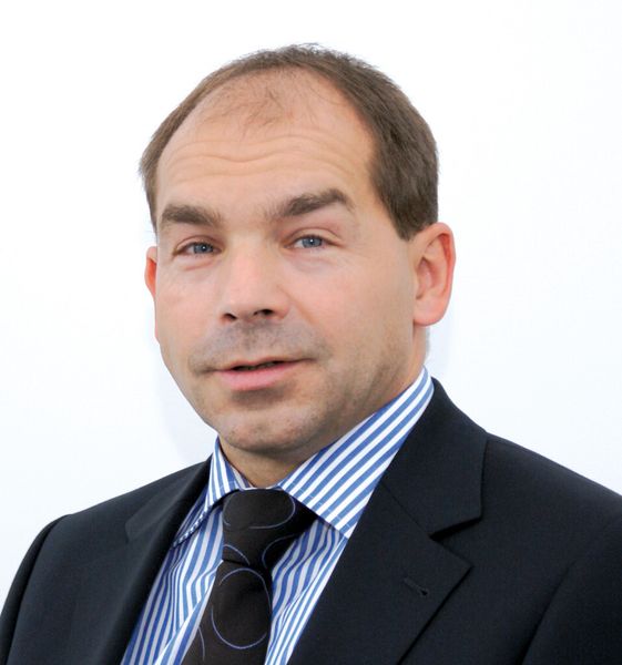 Armin Schlenk, Yaskawa: 