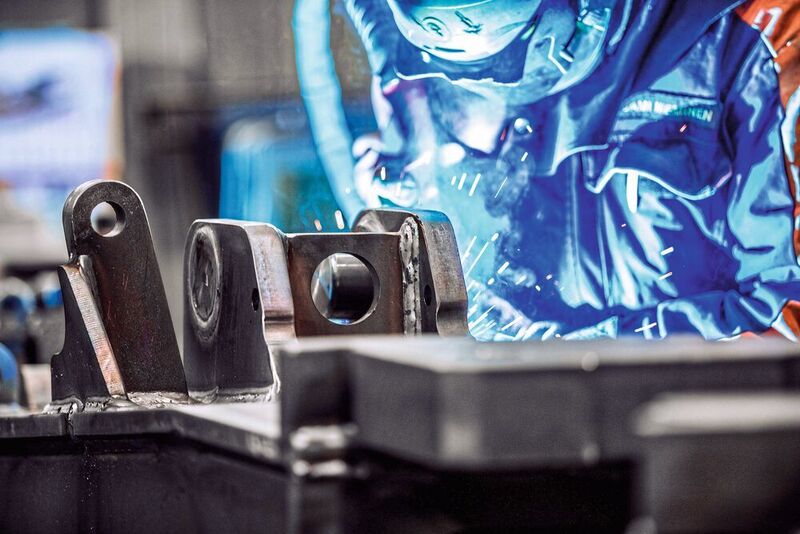 Fronius betont, dass die hohe Prozessorleistung der TPS/i es erlaubt, die Schweißprozesse besonders genau zu analysieren und zu kontrollieren. Damit sorge sie für besonders gute Ergebnisse bei vielen verschiedenen Schweißaufgaben. (Fronius)