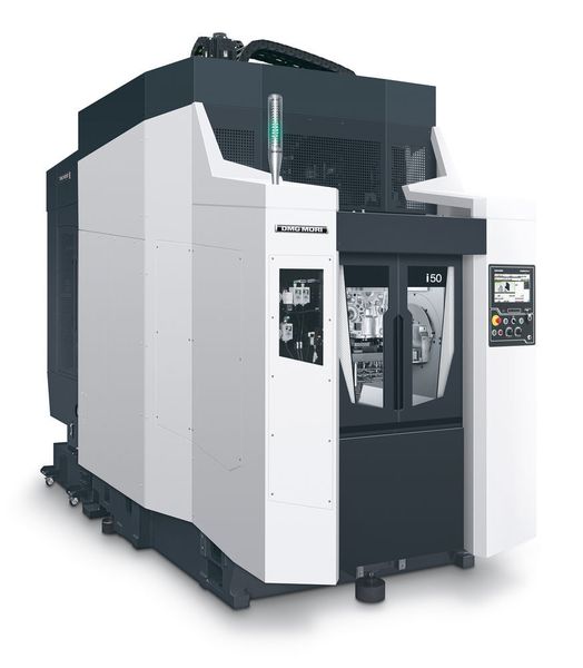 Die i 50 im Stealth-Design ist ein kompaktes Horizontal-Bearbeitungszentrum für die Serienfertigung, das sich bestens in Fertigungslinien vornehmlich der Automobilindustrie integrieren lässt. (Bild: DMG Mori)