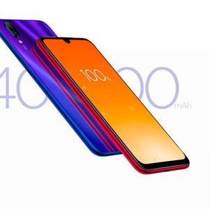 Die nötige Energie liefert ein 4.000-mAh-Akku, der mit einer Schnellladefunktion ausgestattet ist und via USB-C aufgeladen wird.